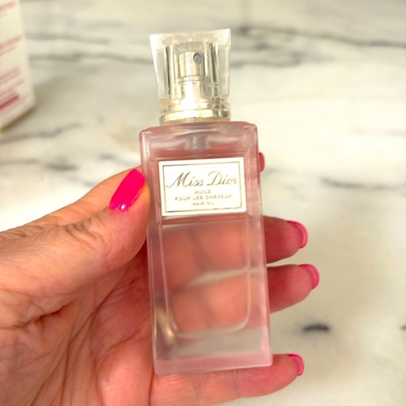 NEW Miss Dior Hair Oil | 1 oz | Light Peony Rose Musk Scent | Brand New (No Box) - Picture 2 of 5